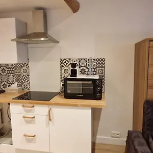 Vieux A 2min De La Apartment Nice